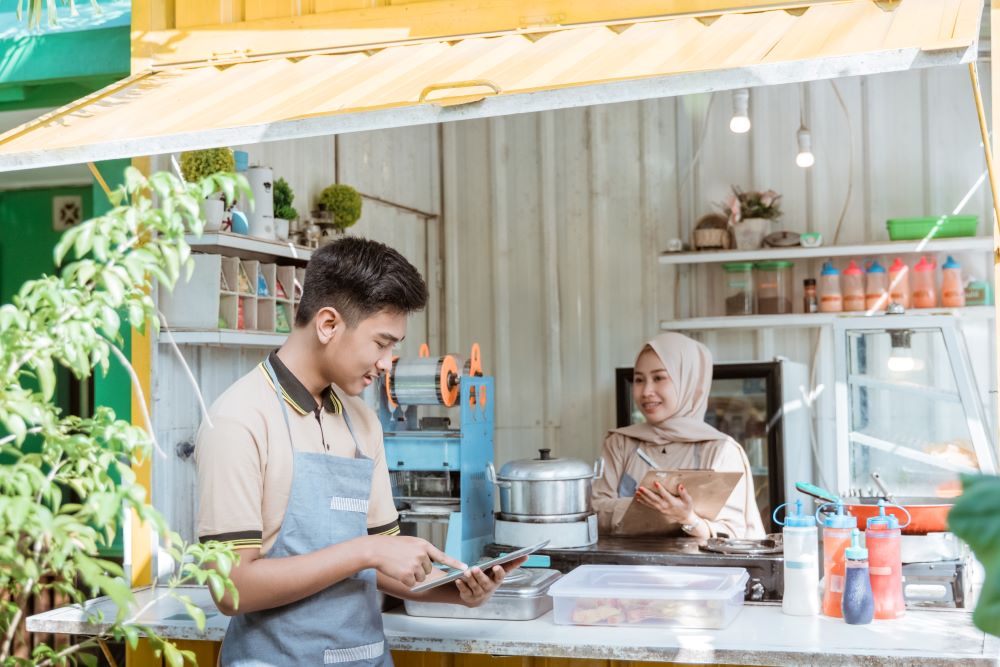 Manfaat kewirausahaan bagi diri sendiri dan orang lain